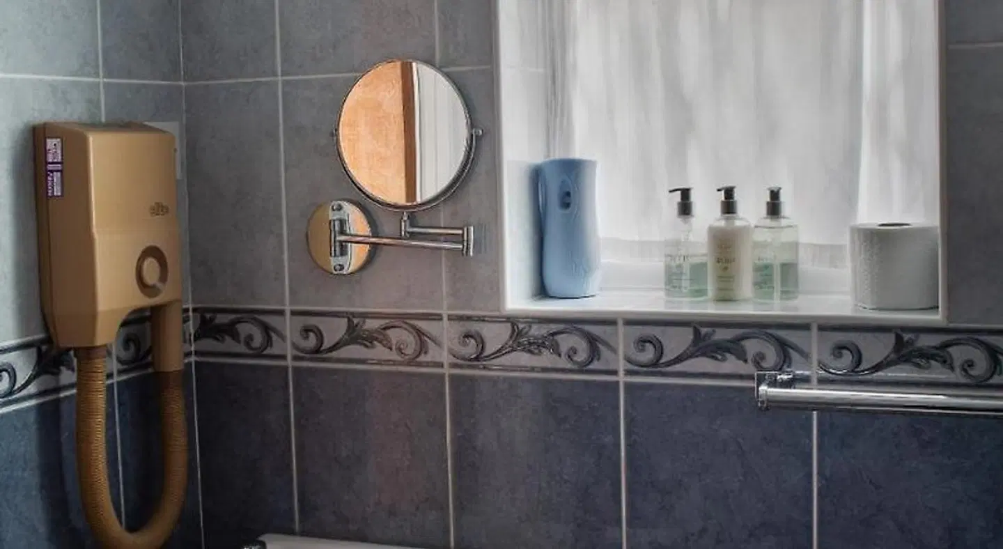 Oliver Twist Country Inn Badezimmer