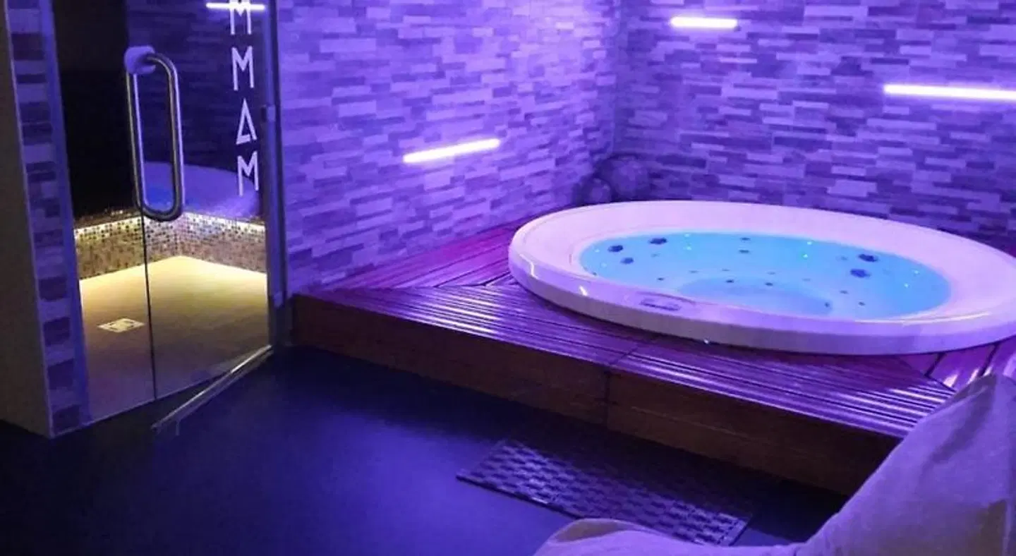 Quality Hotel Amiens Poulainville 4* Badezimmer