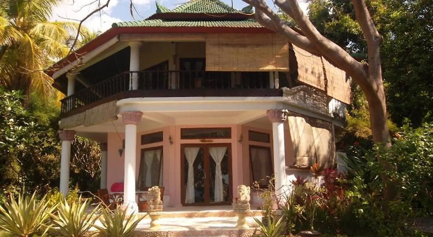 Gaia-Oasis Beach Resort EXTERIOR