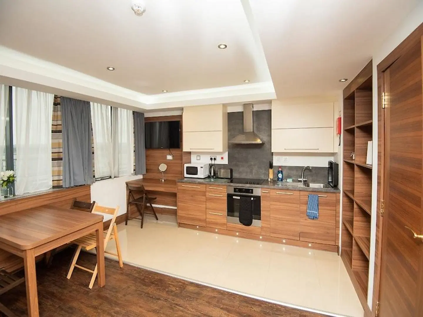 Livin Serviced Apartments ROOM_EXAMPLE