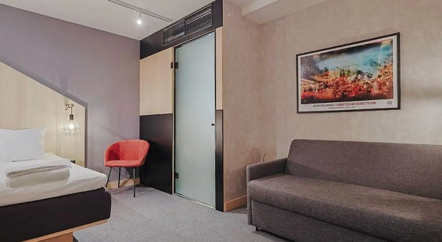 Hotel With Urban Deli ROOM_EXAMPLE