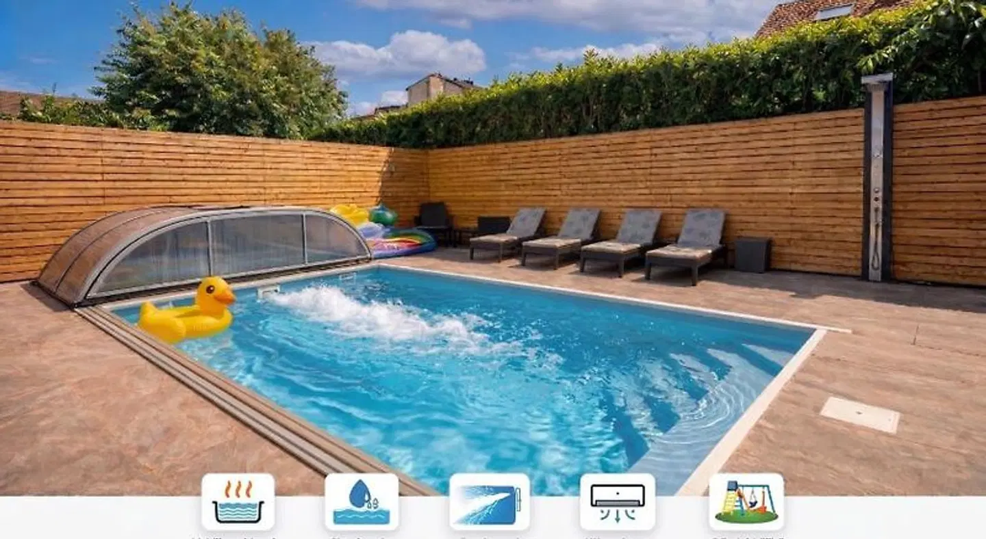 'ajkovskij Apartments OUTDOOR_POOL