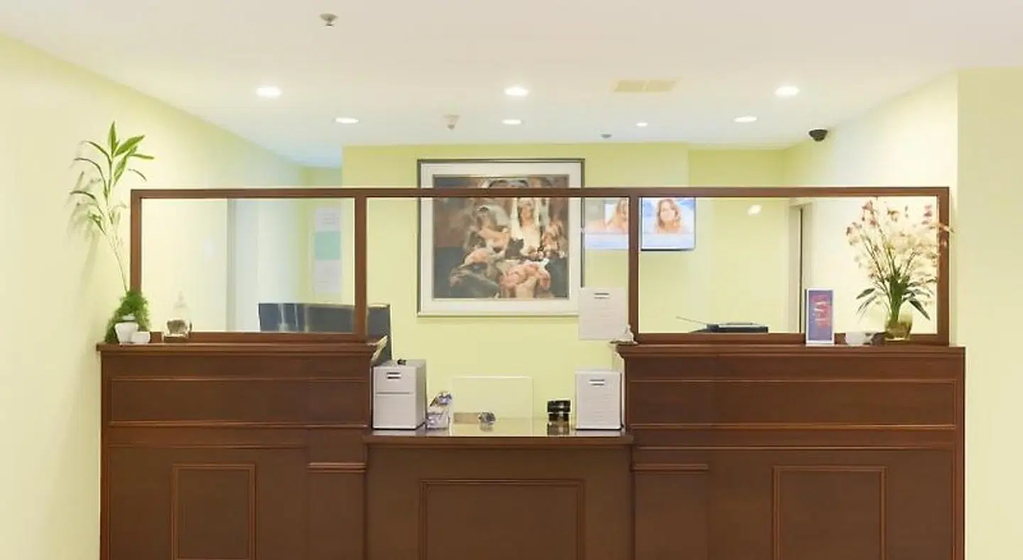 Ambassador Inn & Suites HEALTH_BEAUTY
