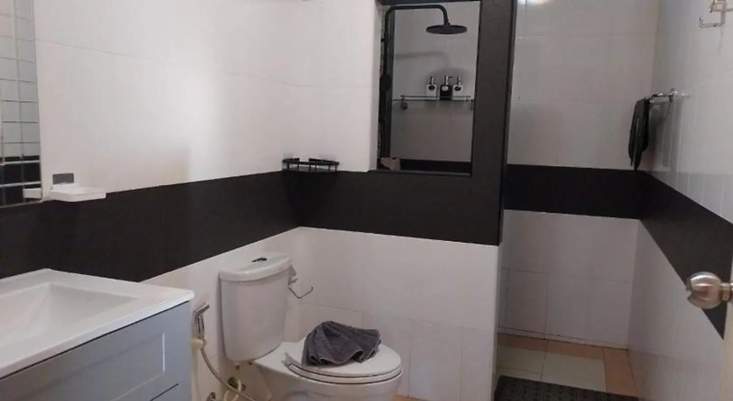 Harmony Naturist Resort HKT_18+ only nudist naked FKK Badezimmer