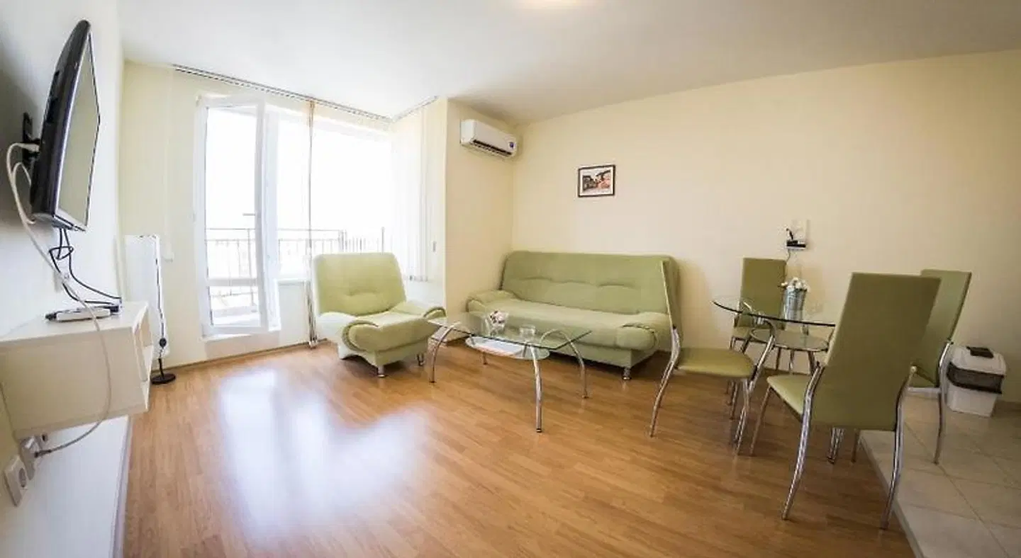 Holiday Garden Hotel ROOM_EXAMPLE