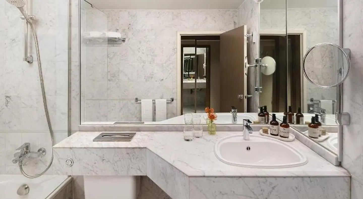 NH Brugge Badezimmer