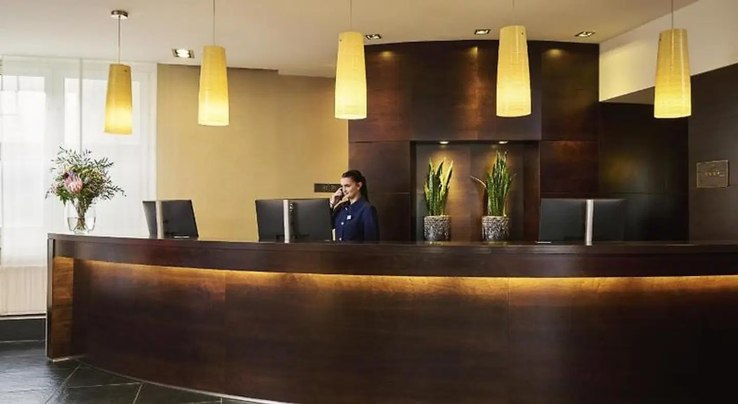 NH Düsseldorf Königsallee LOUNGE_LOBBY