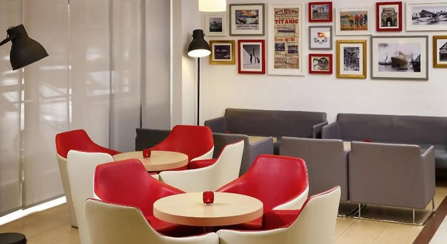 ibis Southampton Centre LOUNGE_LOBBY