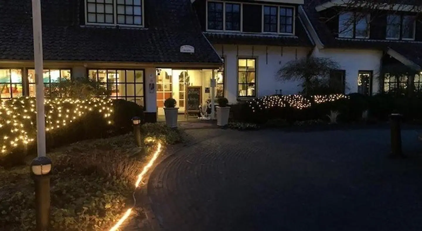 Hotel De Torenhoeve EXTERIOR