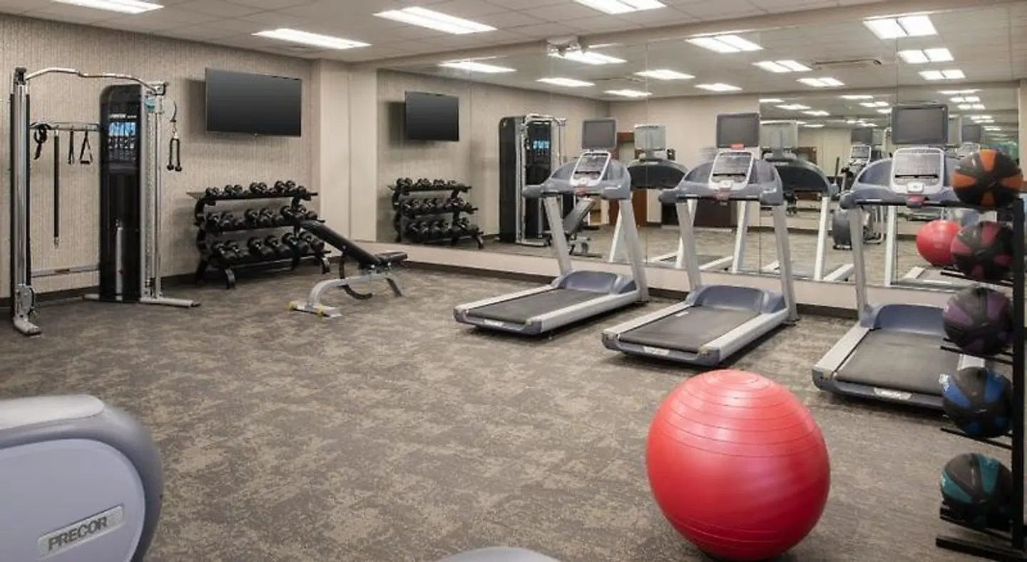 Fairfield by Marriott Inn & Suites Tampa Westshore/Airport SPORTS_AND_LEISURE