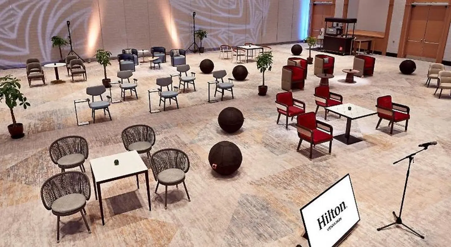 Hilton Vienna Park Bar