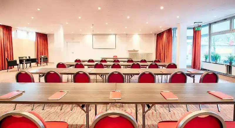 Leonardo Hotel Hamburg Elbbruecken – Hotelfoto
