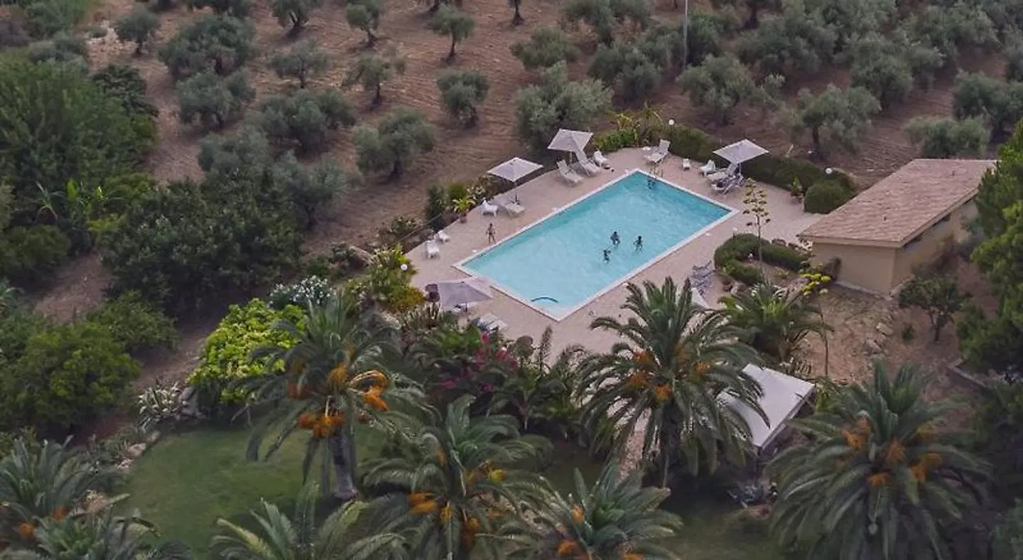 Agriturismo Baglio Vecchio OUTDOOR_POOL