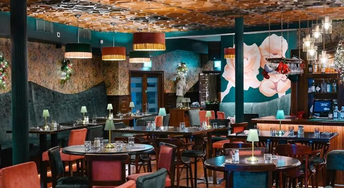 Brogans Bar & Guesthouse Bar