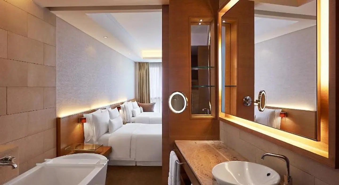 The Westin Mumbai Garden City Badezimmer