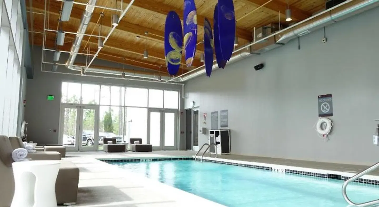 Aloft by Marriott Raleigh-Durham Airport Brier Creek Hallenbad