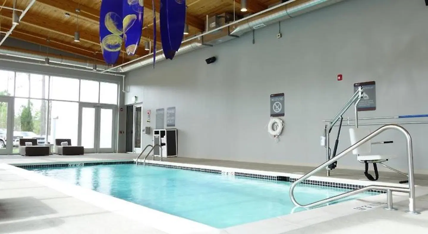 Aloft by Marriott Raleigh-Durham Airport Brier Creek Hallenbad