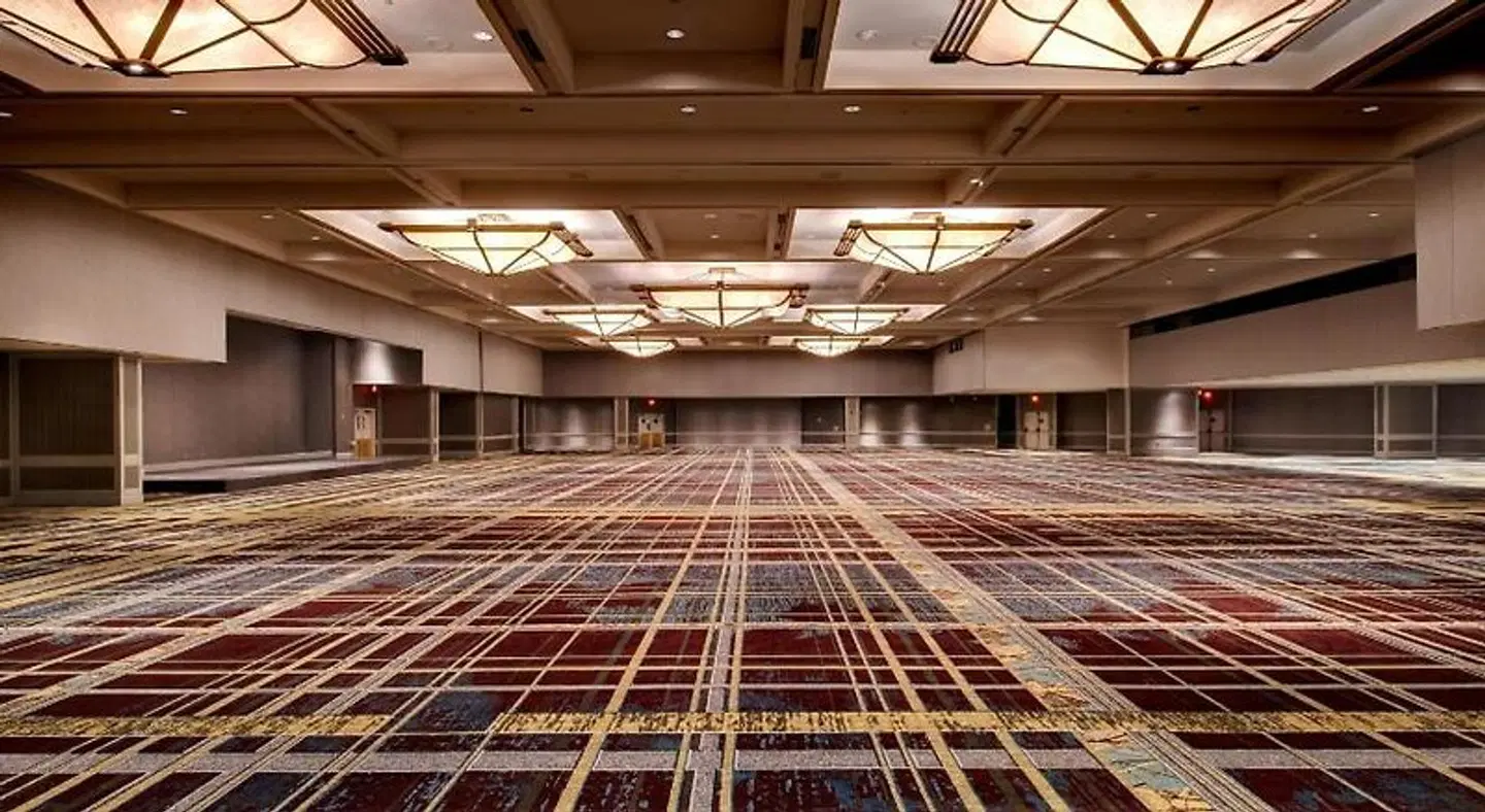 Detroit Marriott at the Renaissance Center LOUNGE_LOBBY