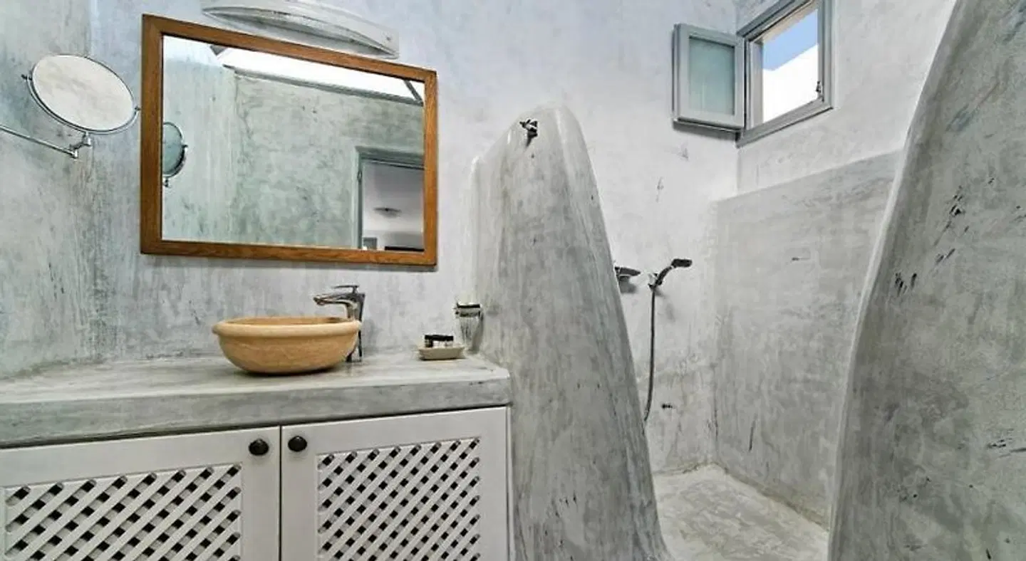 Caldera Cliff Illusion Suites Badezimmer