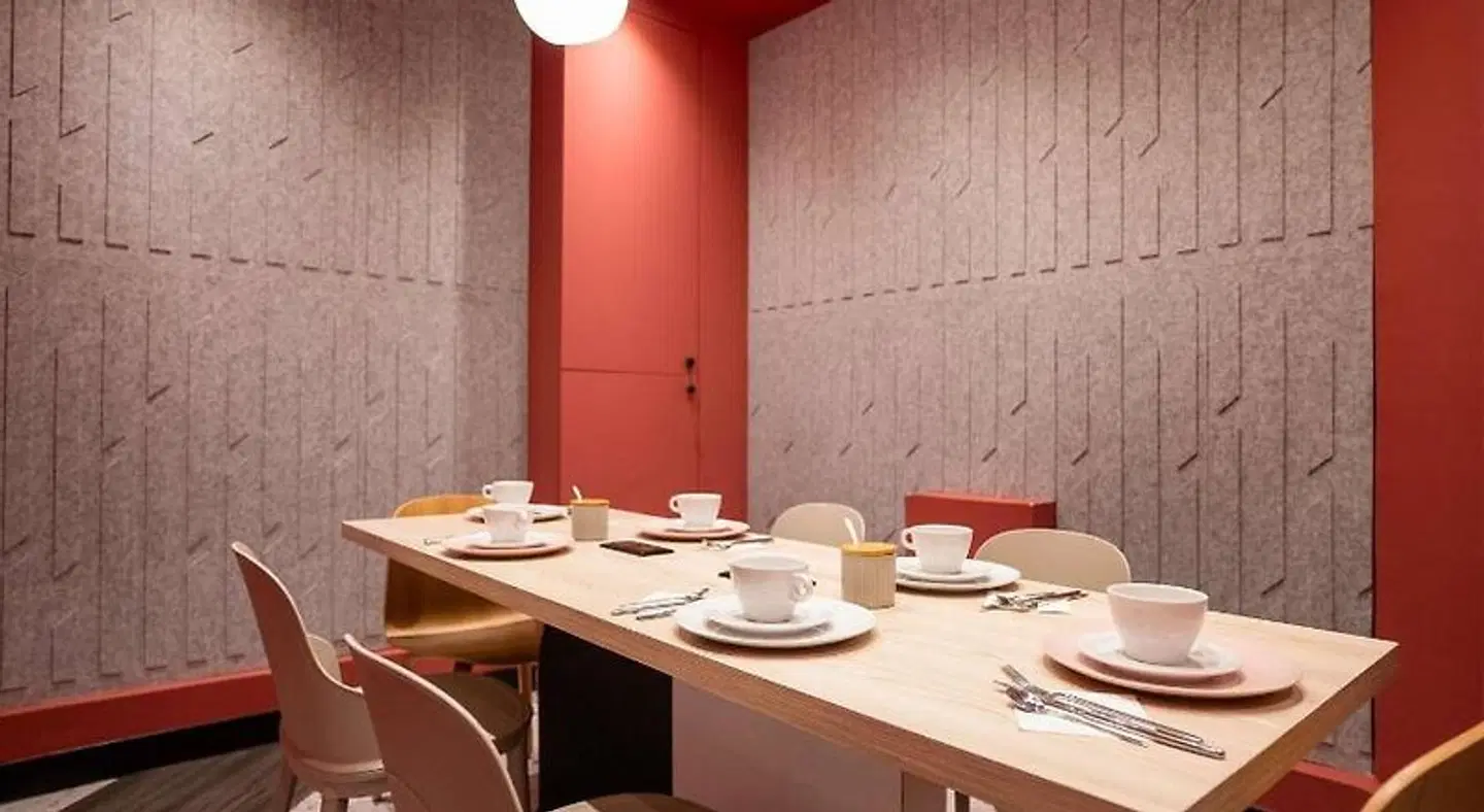 ibis Styles Paris Montmartre Batignolles Restaurant