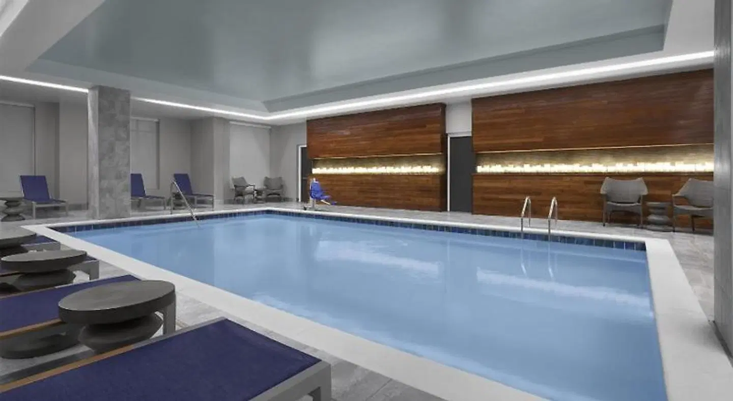 Embassy Suites by Hilton Jackson North Ridgeland Hallenbad