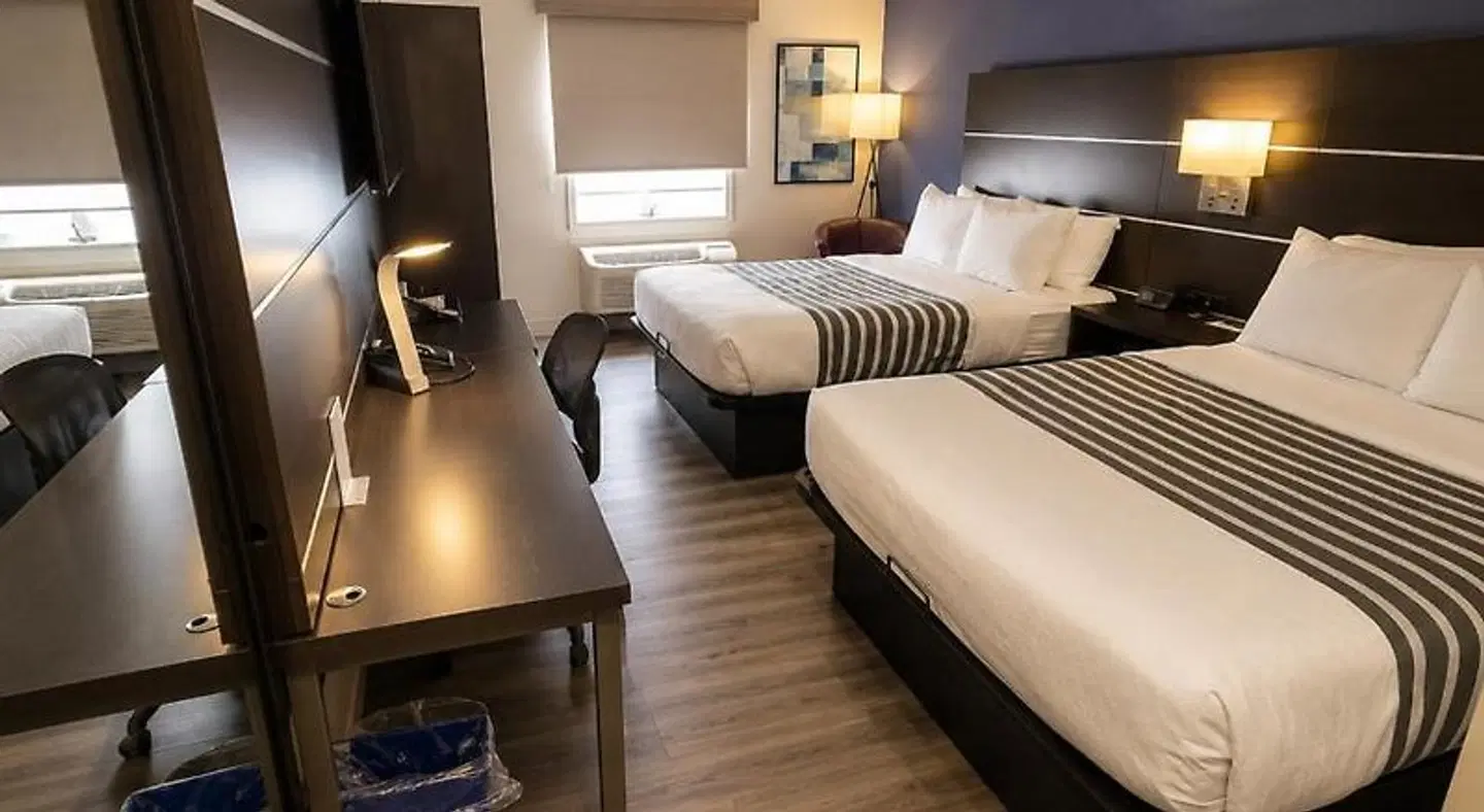 SureStay Plus Hotel by Best Western Kincardine ROOM_EXAMPLE