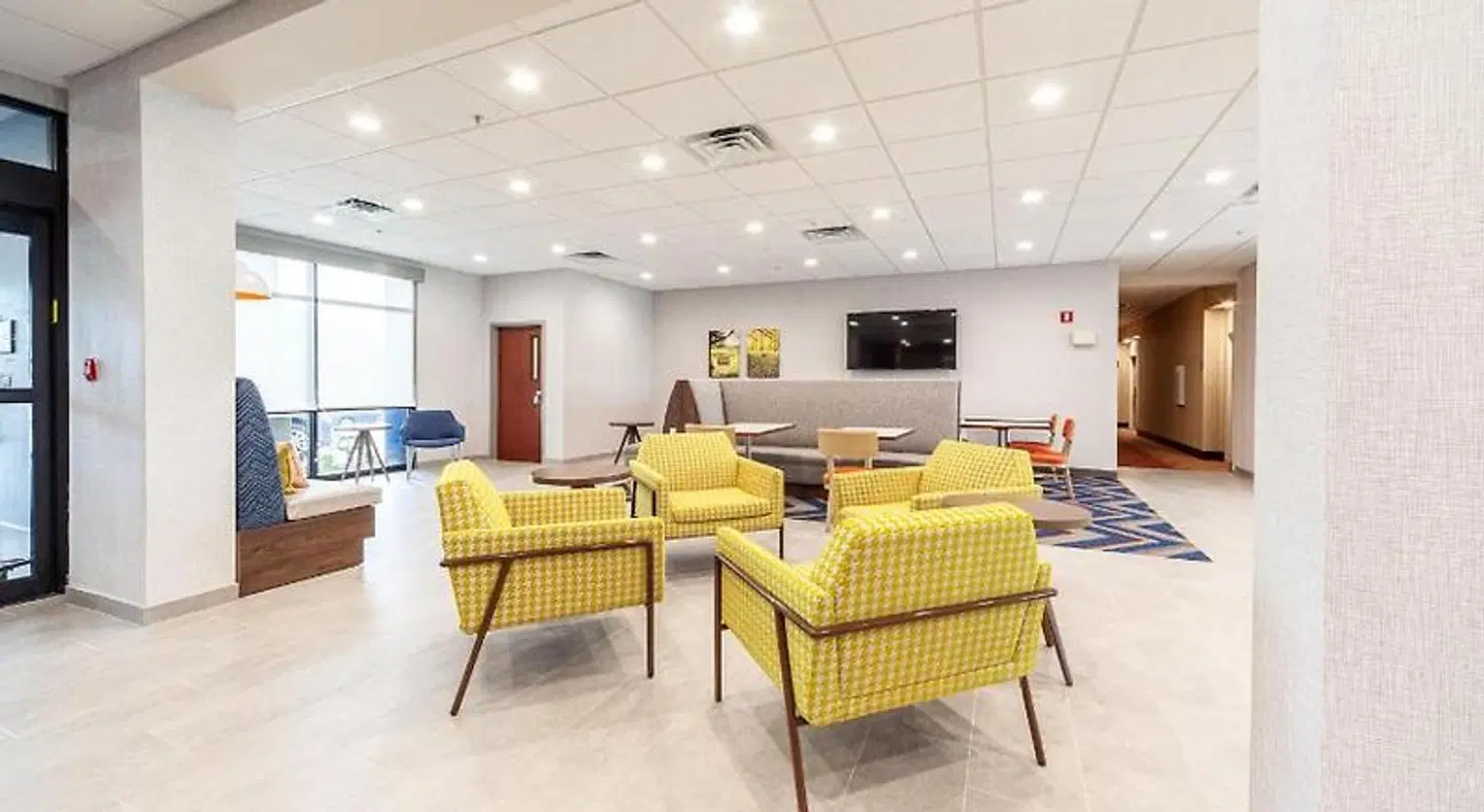Hampton Inn Winchester N/Conference Center LOUNGE_LOBBY