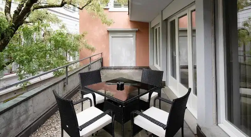 Limmathof Baden – Hotelfoto