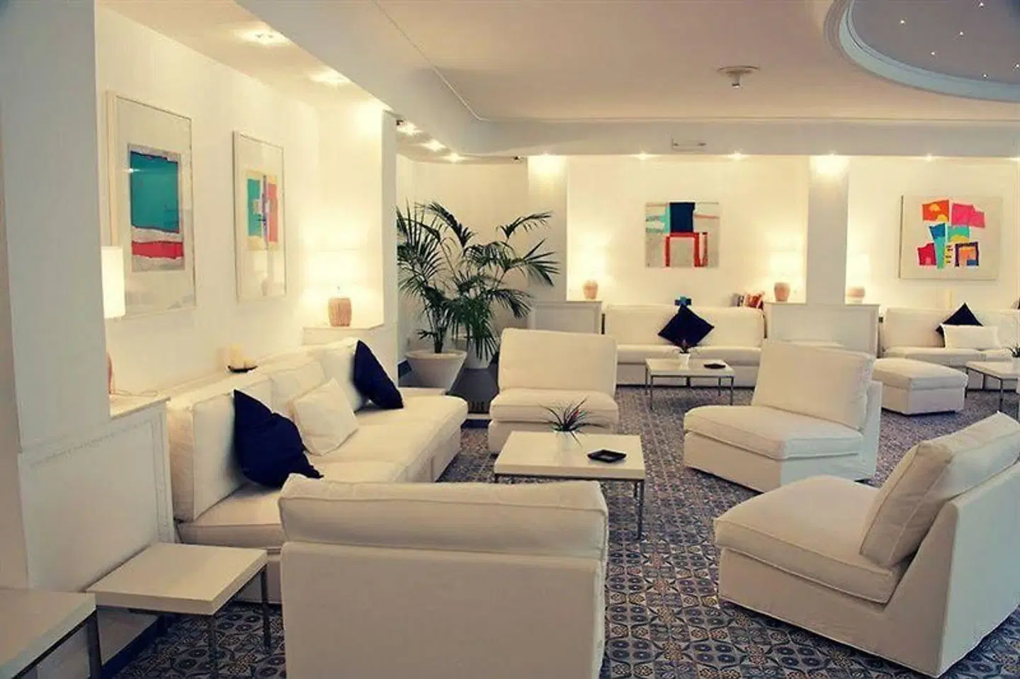 Panorama LOUNGE_LOBBY