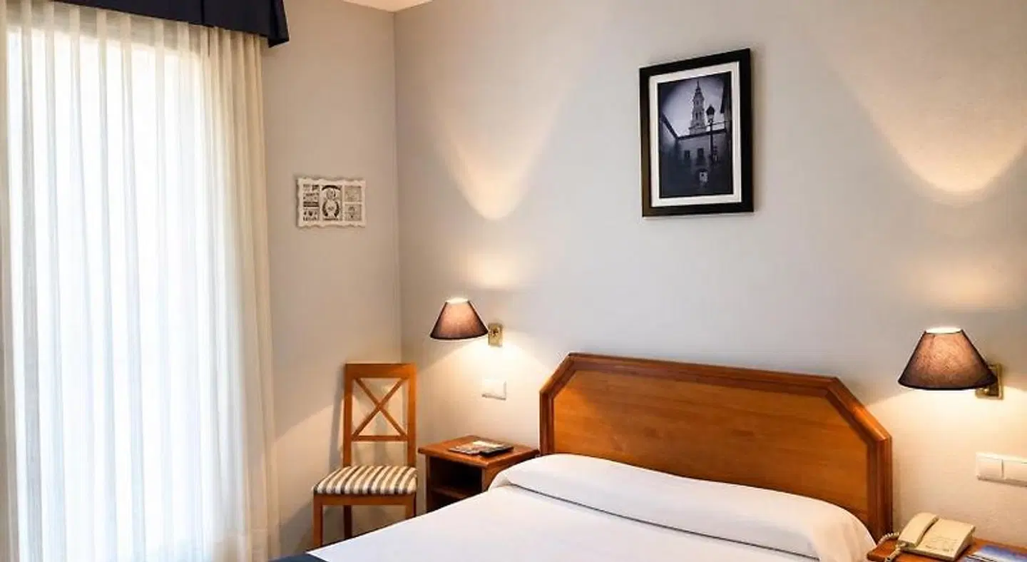 Hotel Hispania ROOM_EXAMPLE