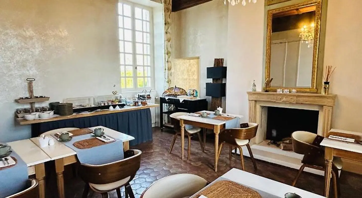 Domaine Pont Juillet Restaurant
