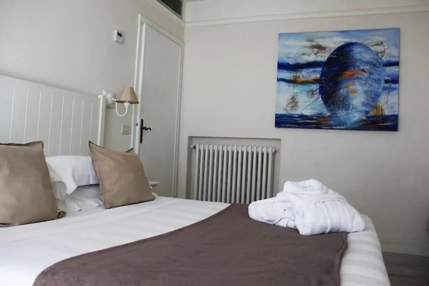 Bijou ROOM_EXAMPLE