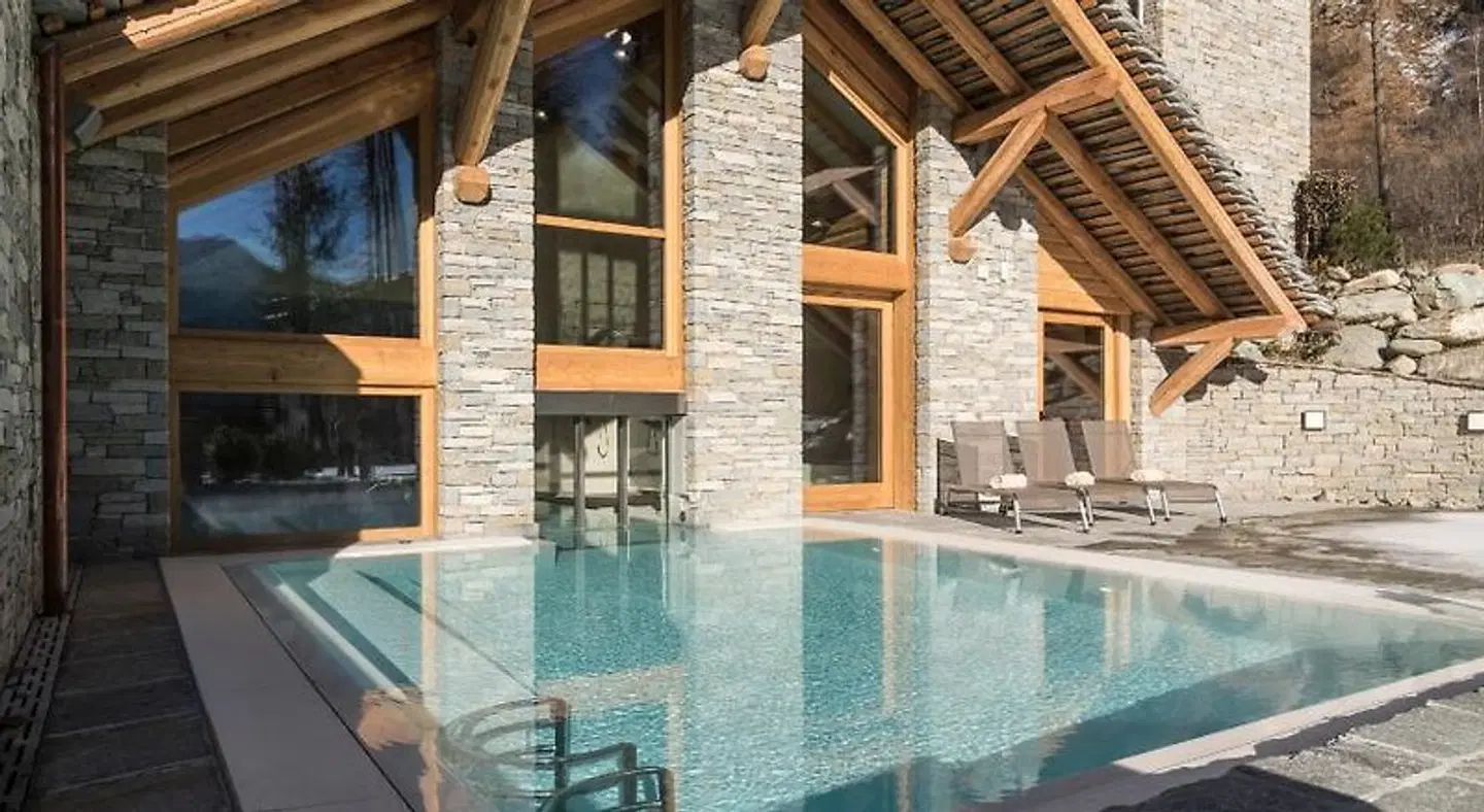 Alagna Experience Resort Hallenbad