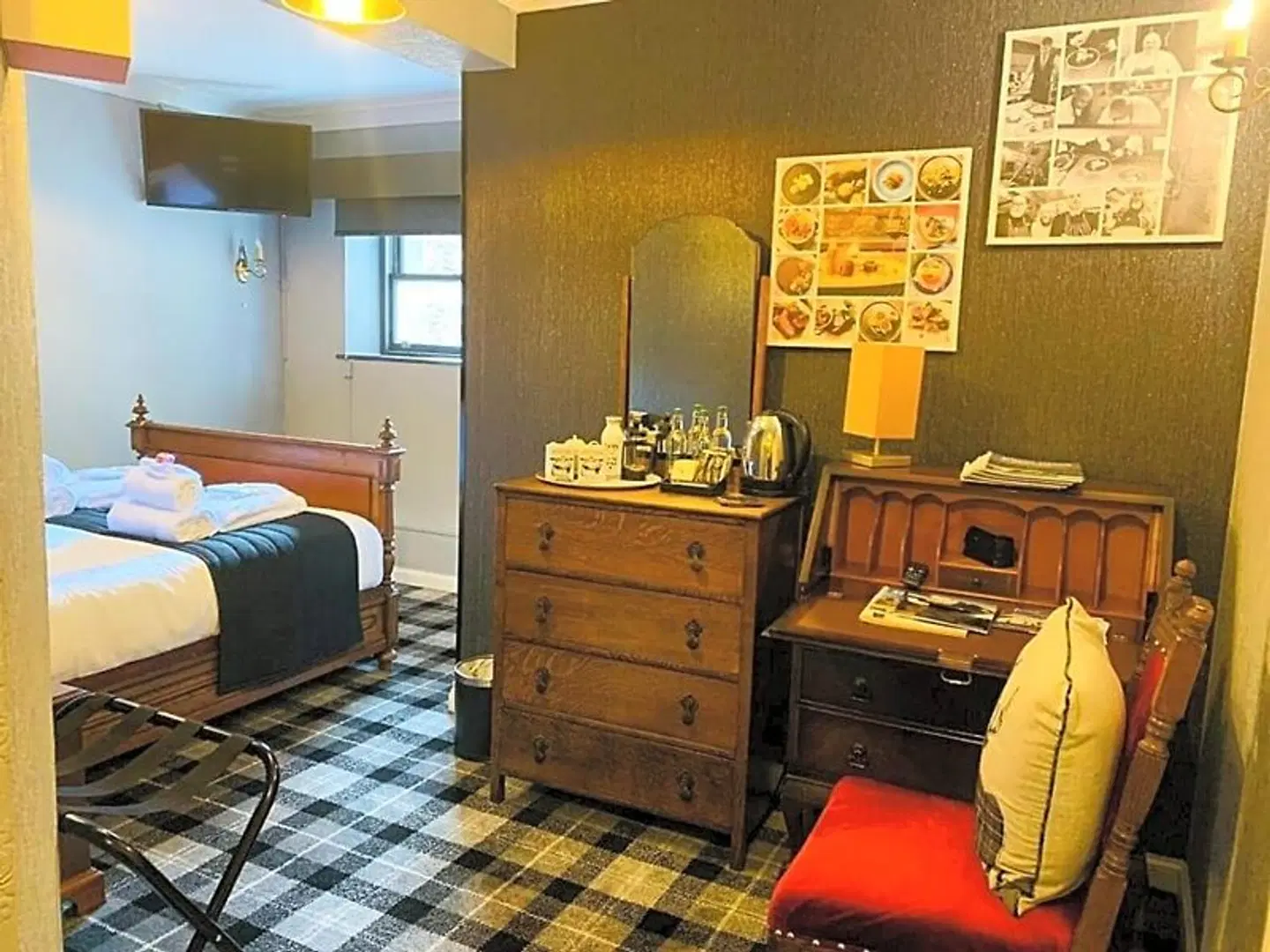 The Old Mill Inn ROOM_EXAMPLE