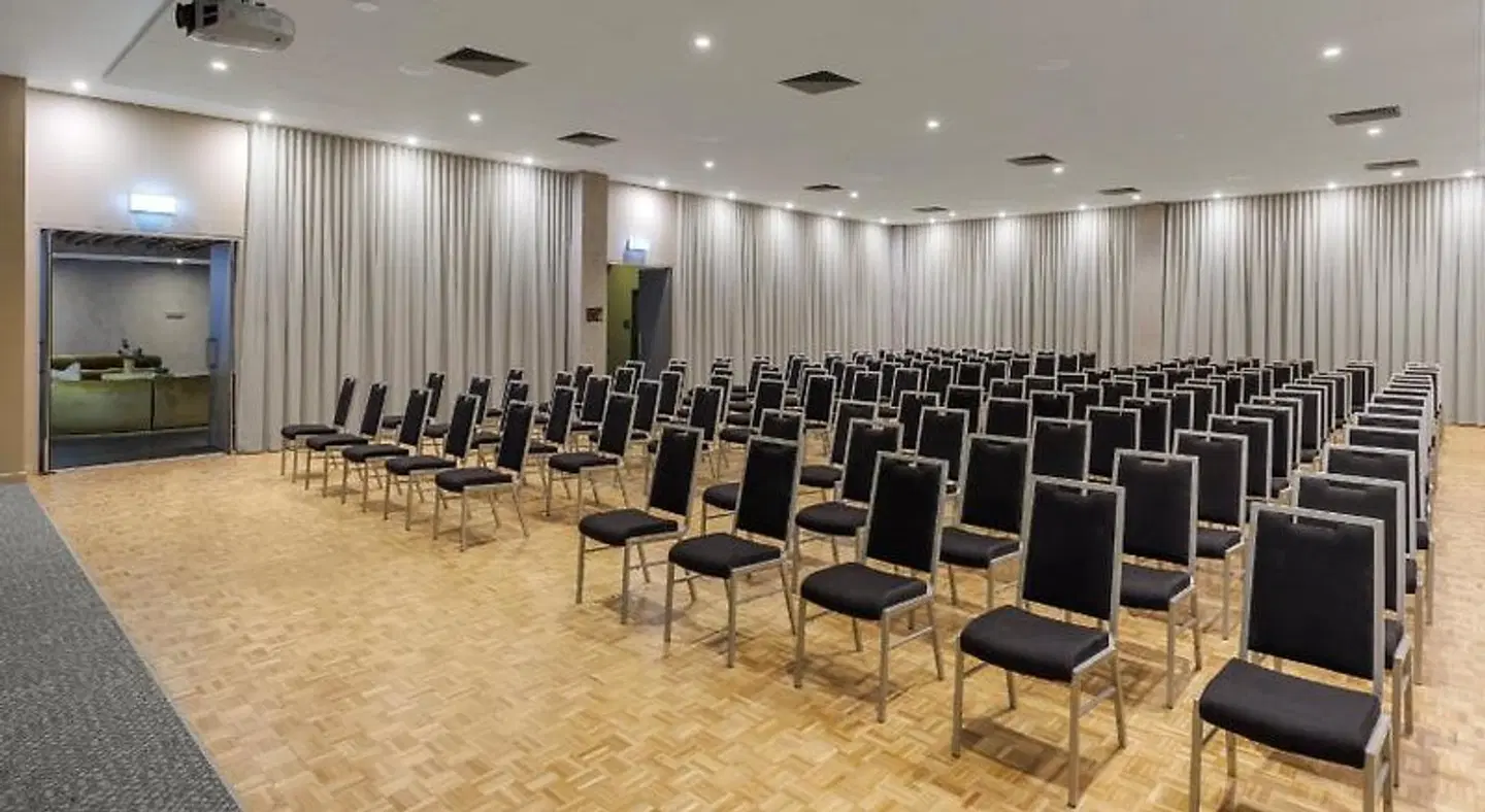 lyf on Elizabeth Melbourne Konferenz