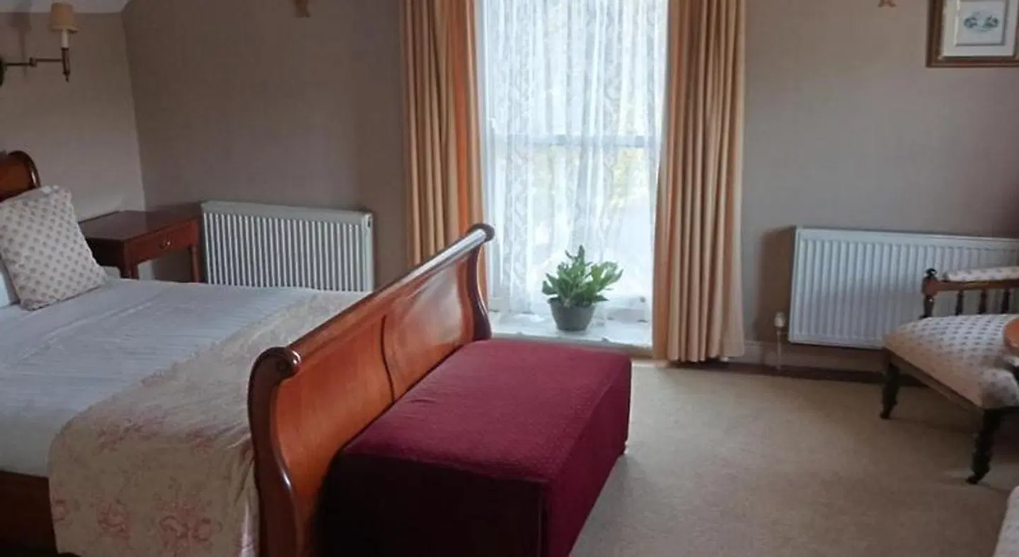 Meath Arms Country Inn ROOM_EXAMPLE