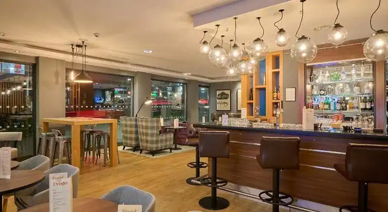 Holiday Inn Express Stuttgart Airport – Hotelfoto