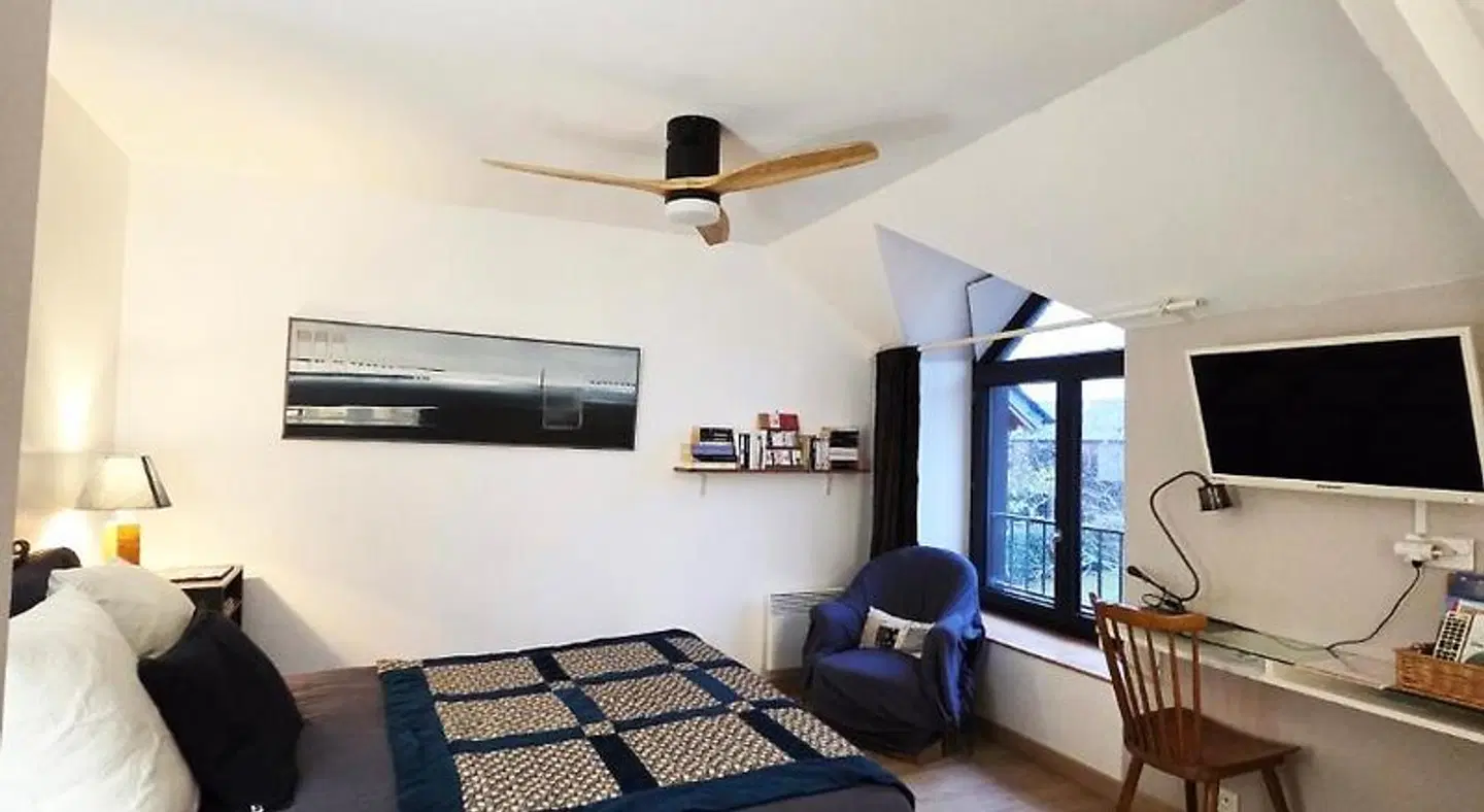La Ligne ROOM_EXAMPLE