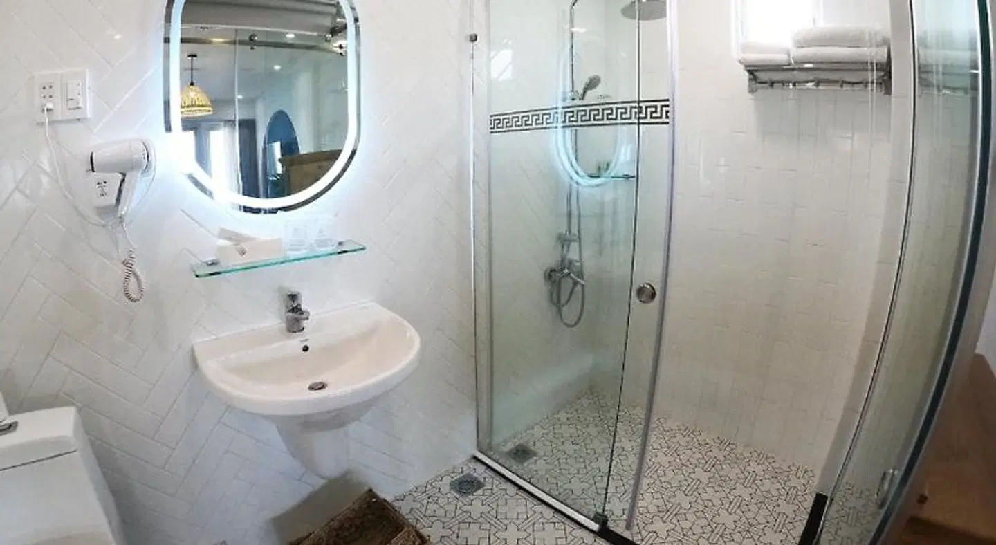 Dinh Phat Hotel Badezimmer