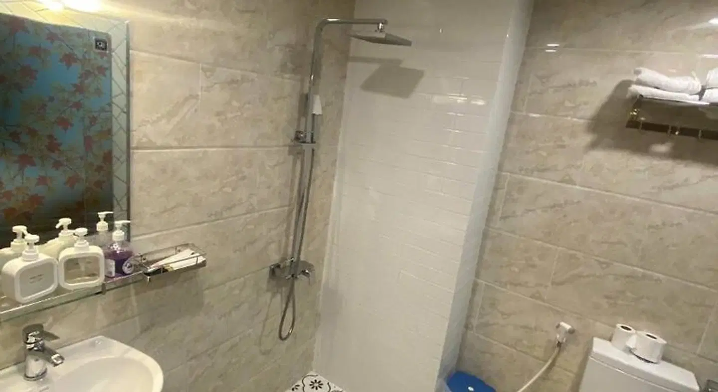Dinh Phat Hotel Badezimmer