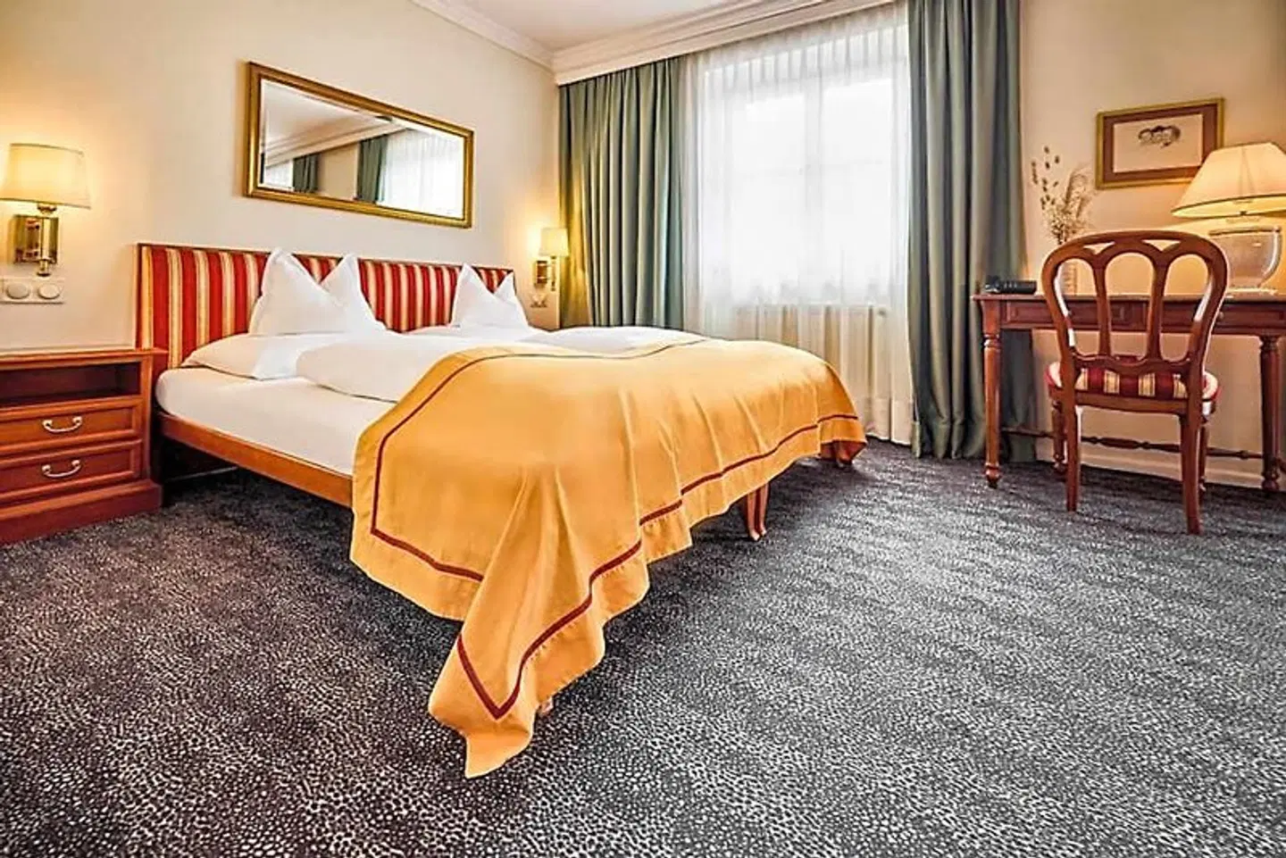 Romantikhotel Im Weissen Rössl ROOM_EXAMPLE