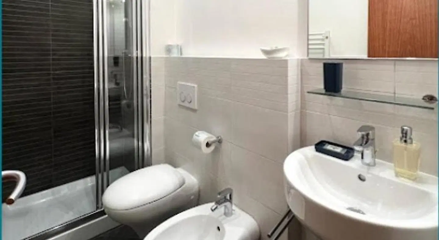 Le Ghiacciaie Badezimmer