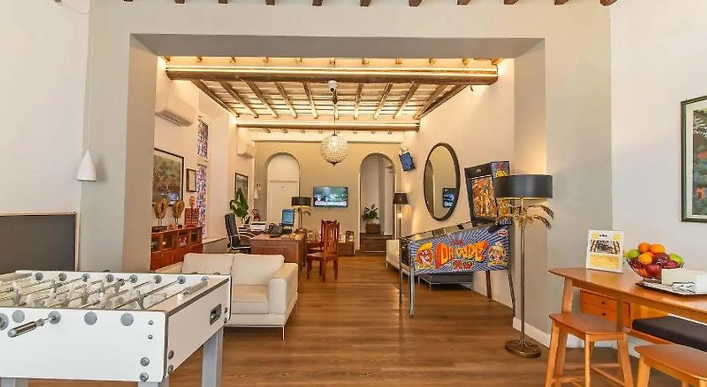 Elite LOUNGE_LOBBY