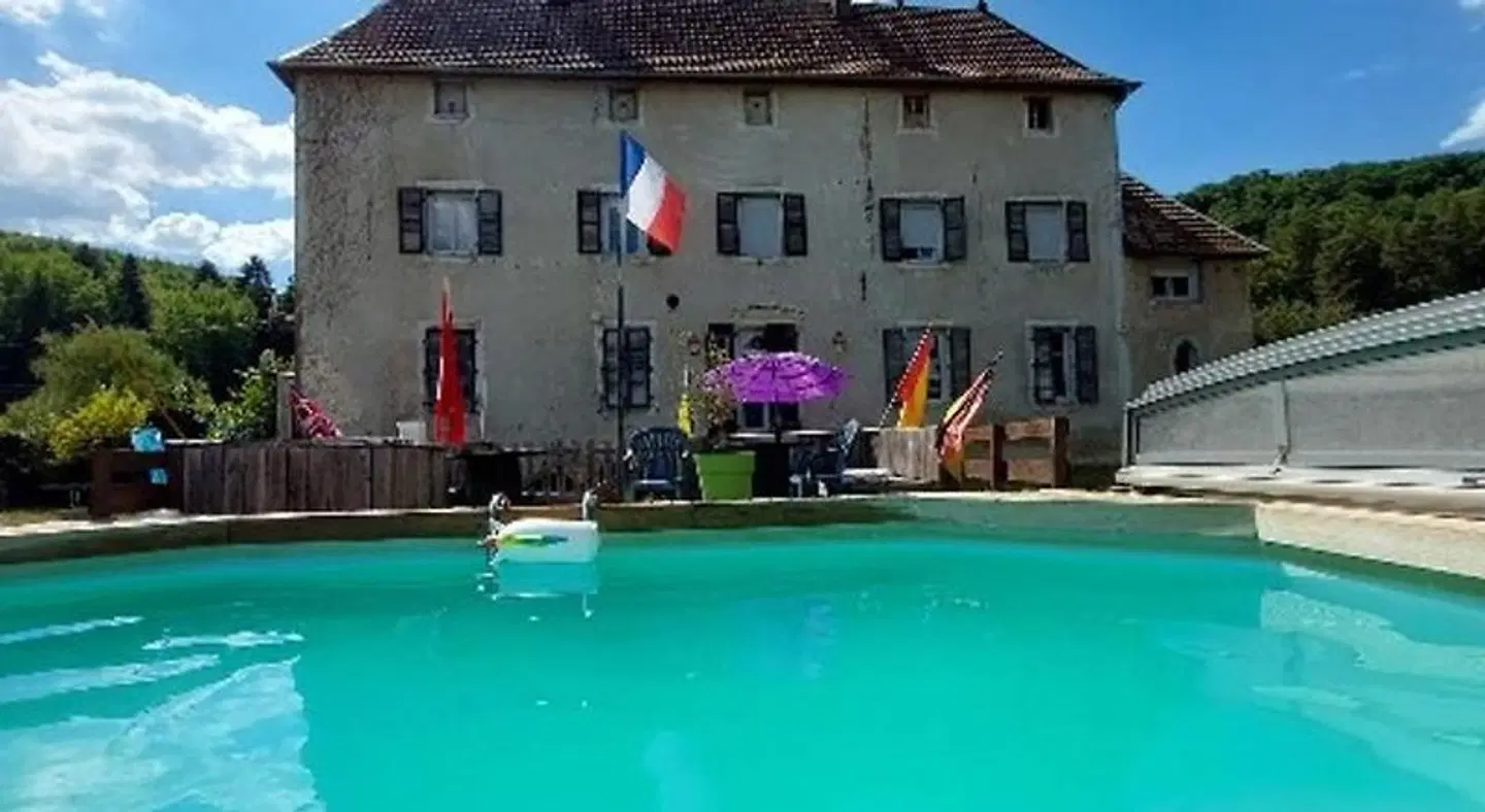 Domaine de Fontenelay OUTDOOR_POOL