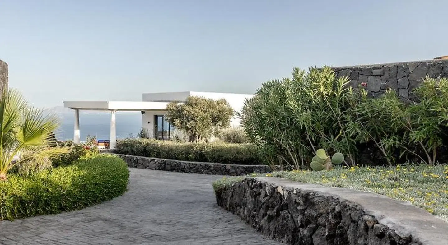 Cresanto Luxury Suites Garten