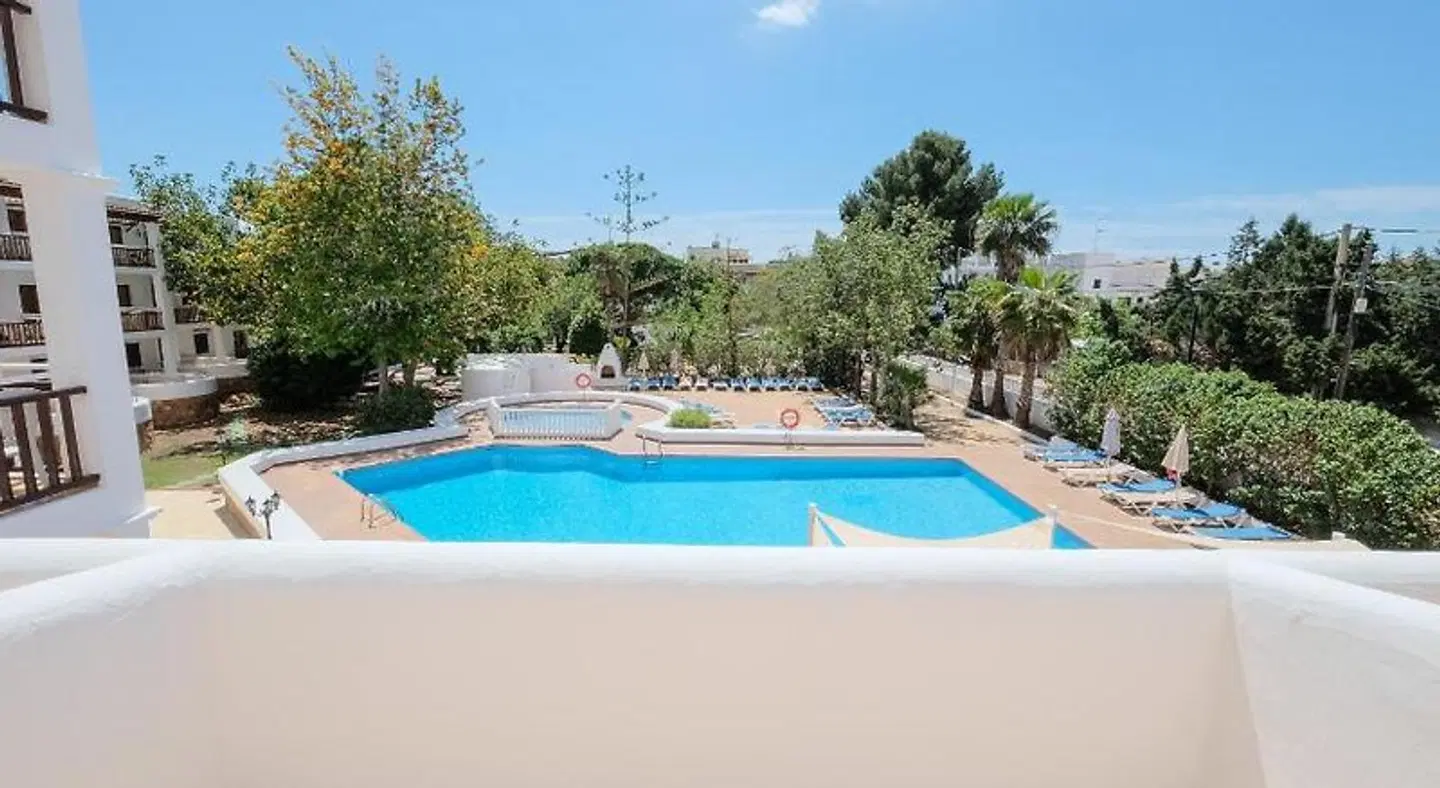 azuLine Can Sanso OUTDOOR_POOL