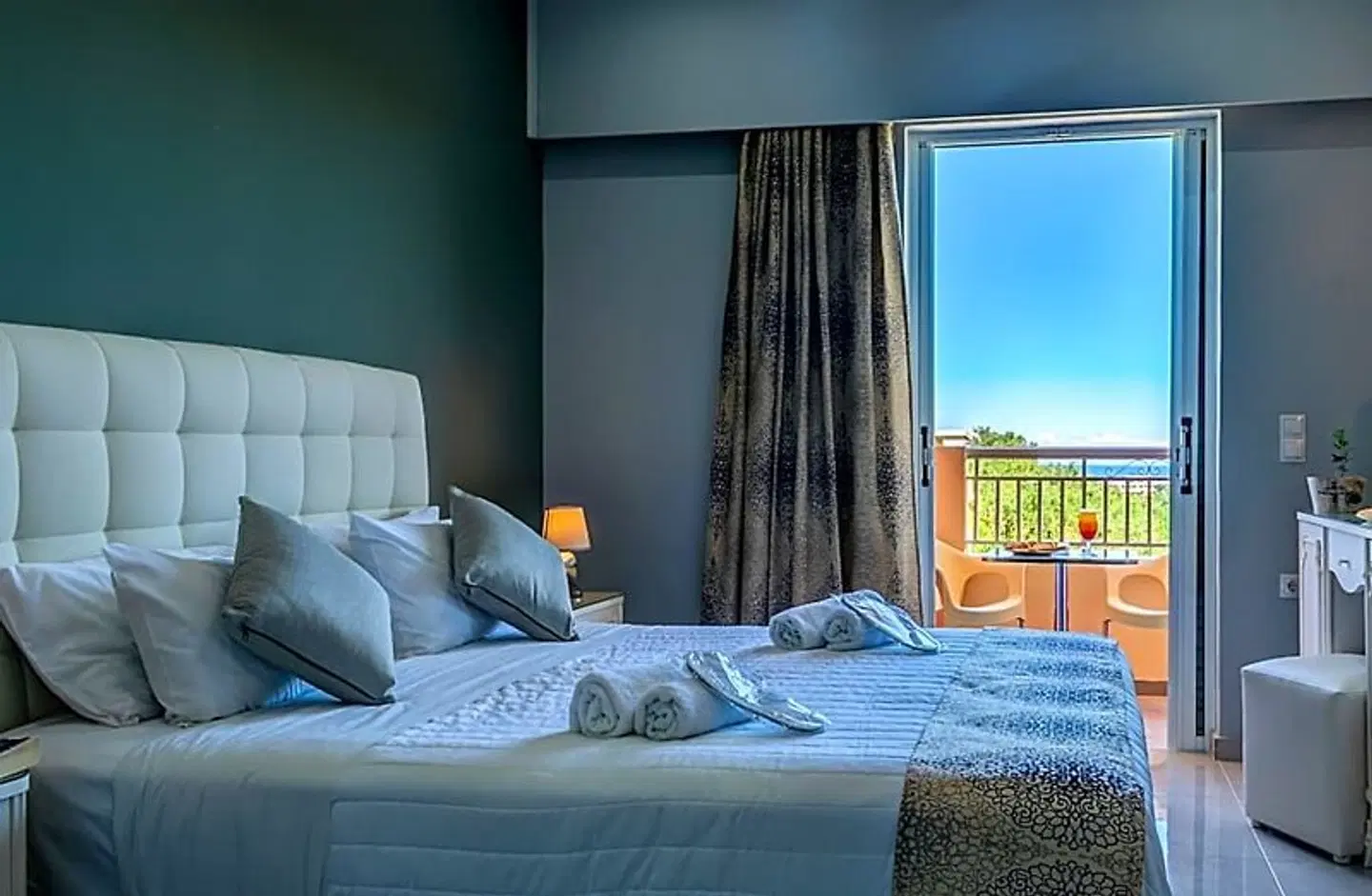 Pantheon Hotel ROOM_EXAMPLE