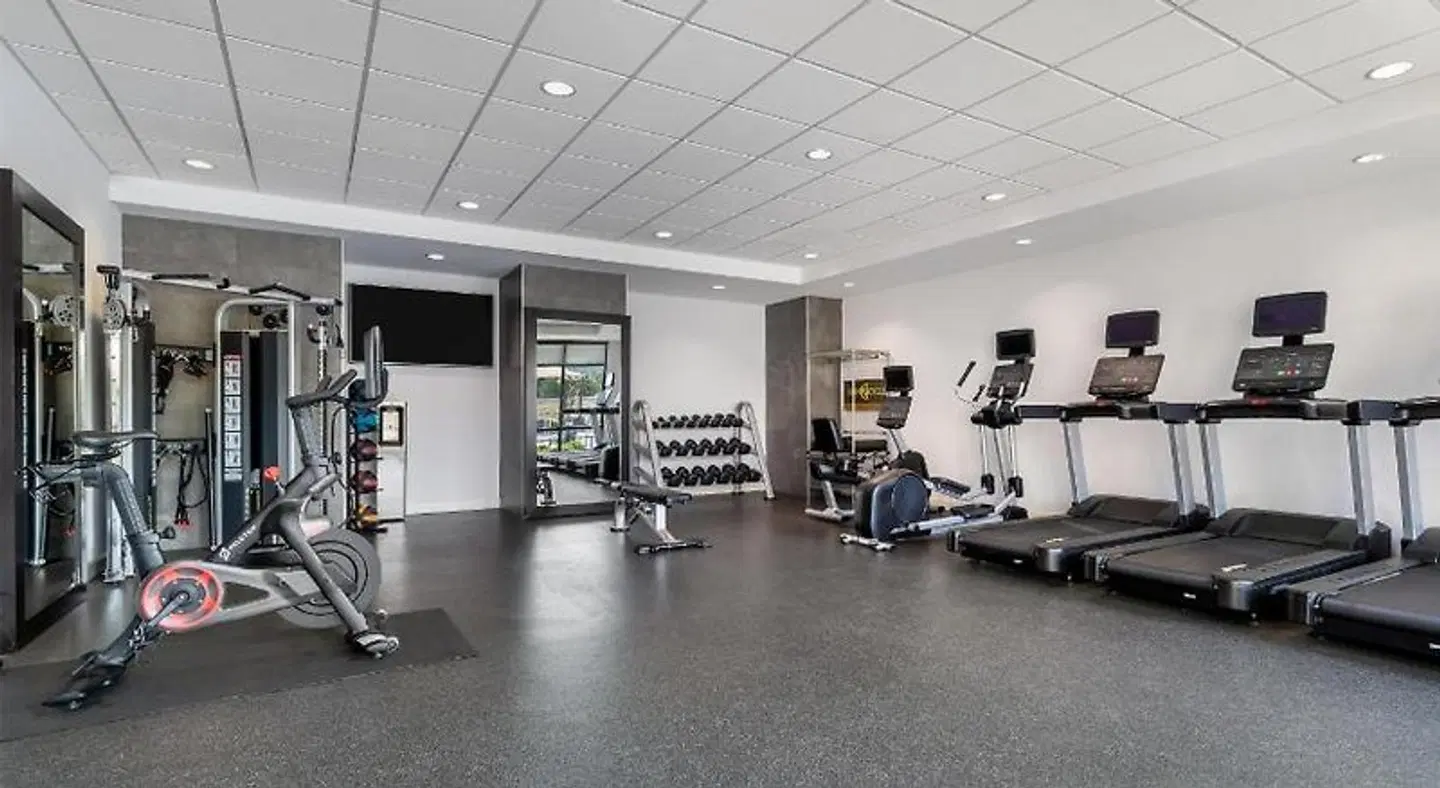 Home2 Suites by Hilton Dallas Addison SPORTS_AND_LEISURE
