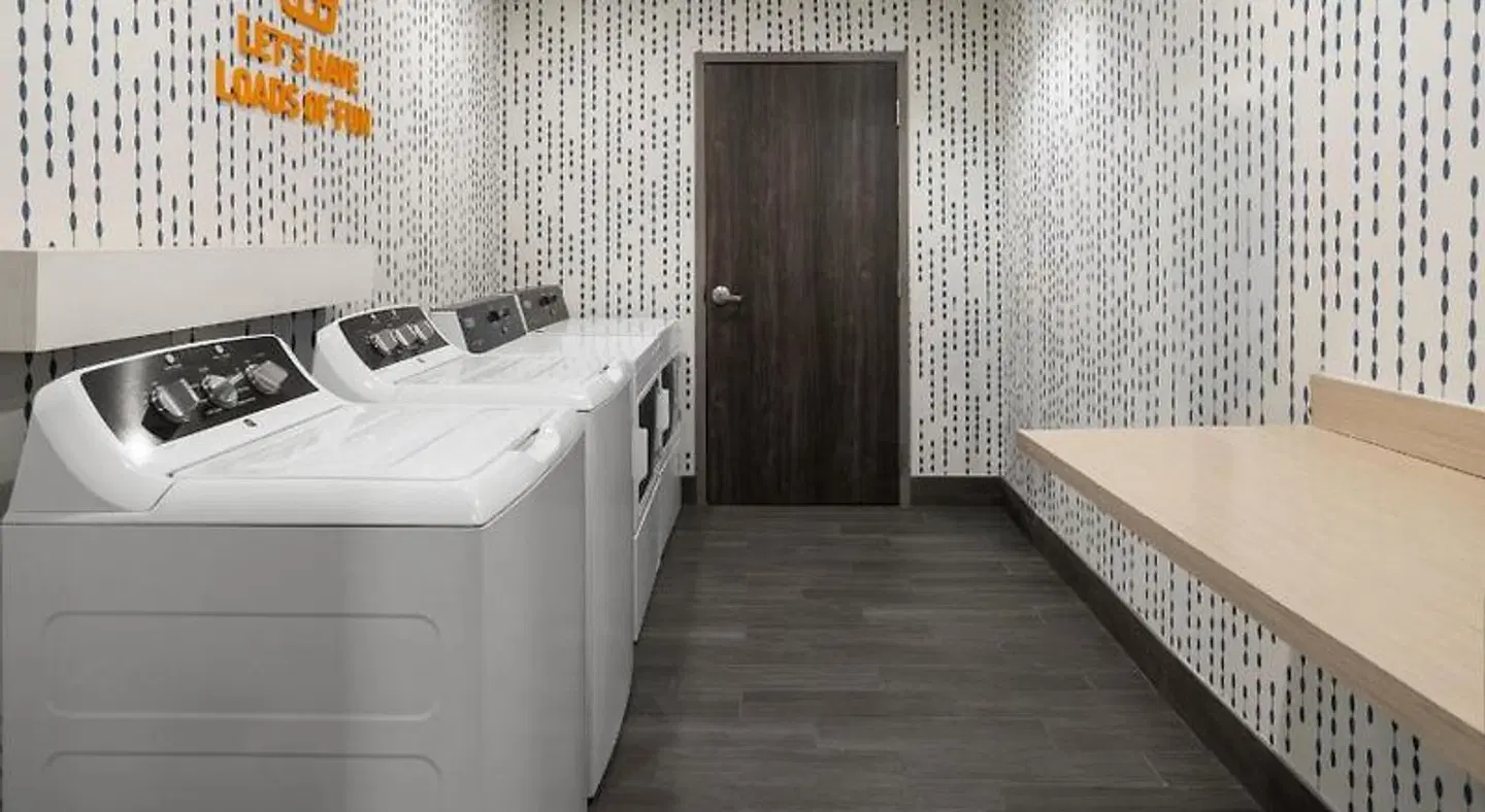 Home2 Suites by Hilton Meridian Badezimmer