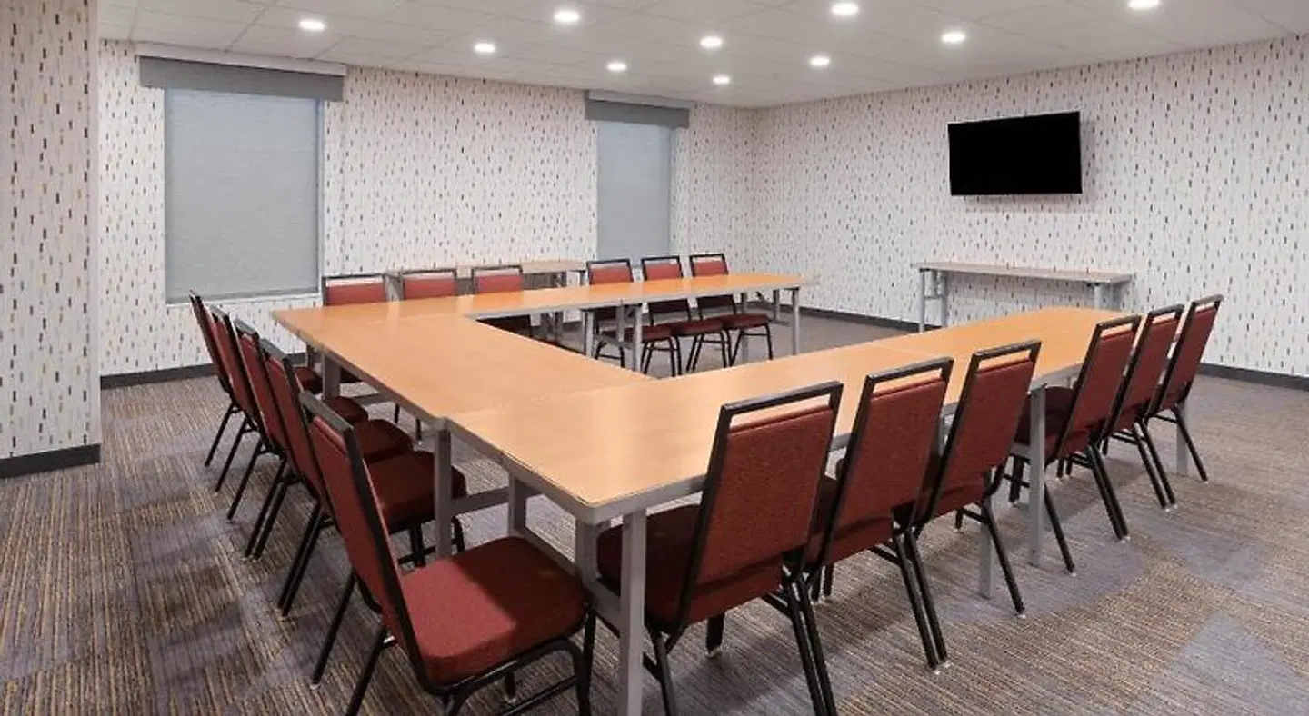 Home2 Suites by Hilton Meridian Konferenz